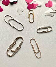 Load image into Gallery viewer, PAPERCLIP CHARM. CLASP & CHAIN EXTENDER