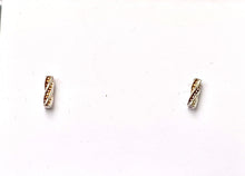 Load image into Gallery viewer, Sterling Silver Twisted &amp; Grain Bar Stud Earrings.
